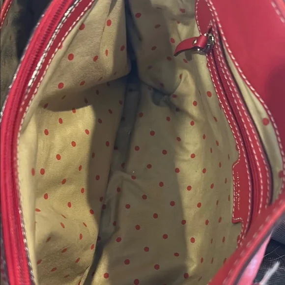 Kate Spade Red Leather Shoulder Bag with Textured Finish and Gold Accents - Picture 9 of 13